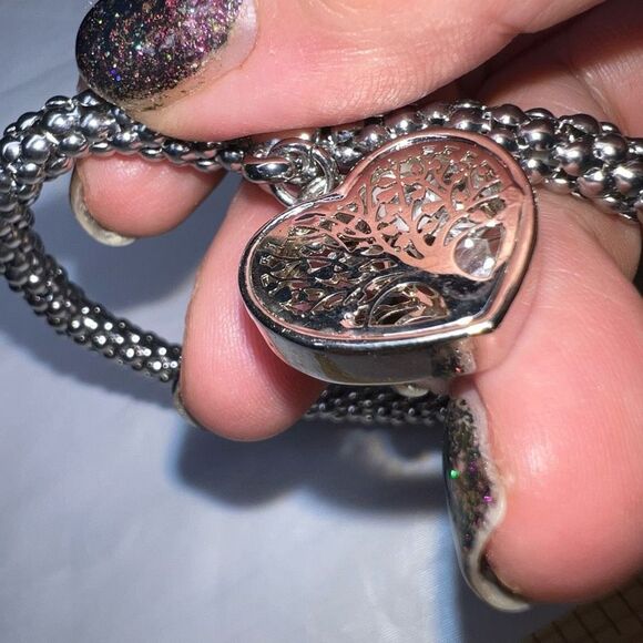 Tree of Life Silver Tone Beaded Stretch Bracelet - Picture 9 of 10